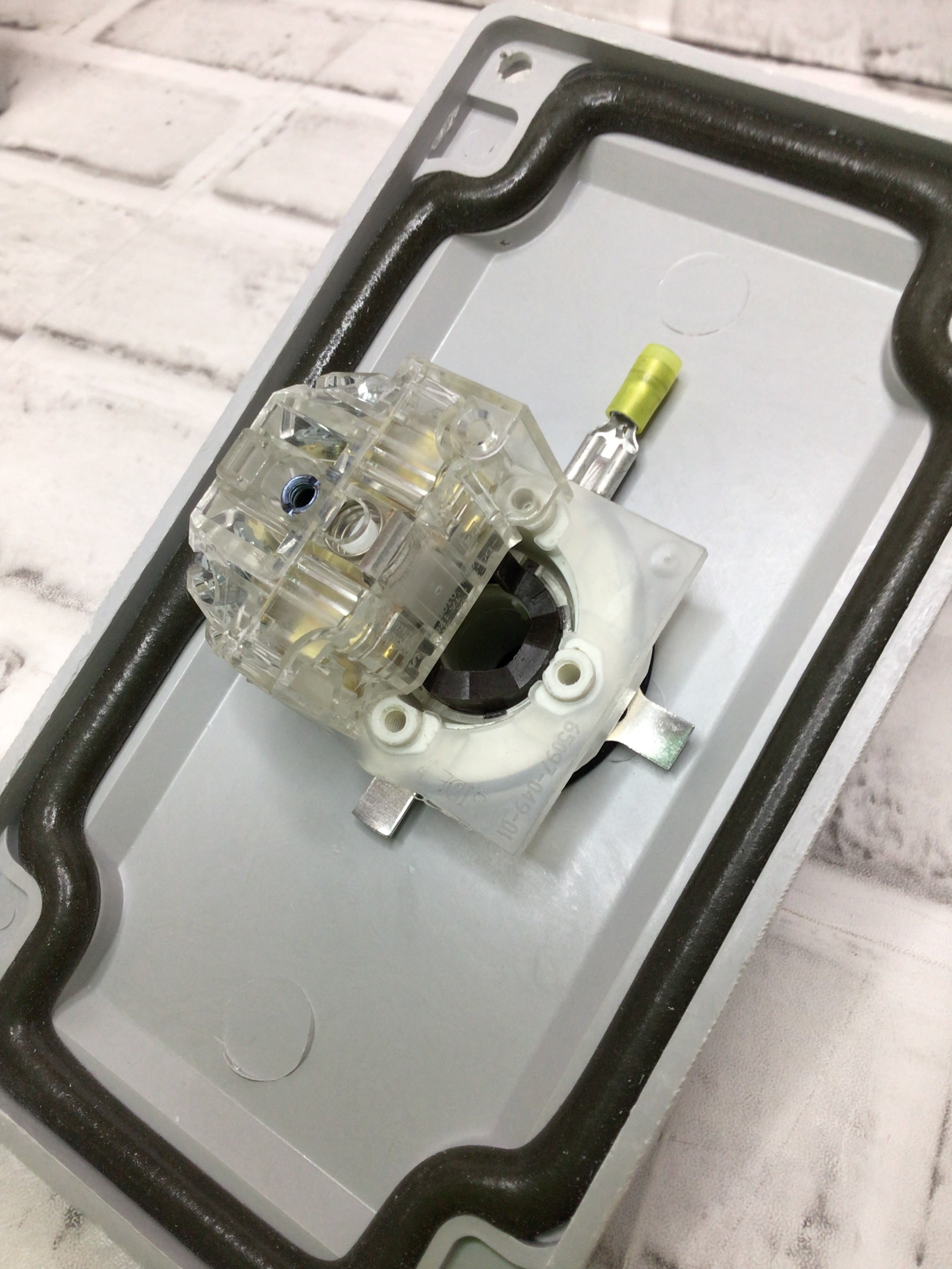SQUARE D 9001SKY111 CONTROL STATION START SWITCH **PARTS ONLY - READ** (8171029627118)